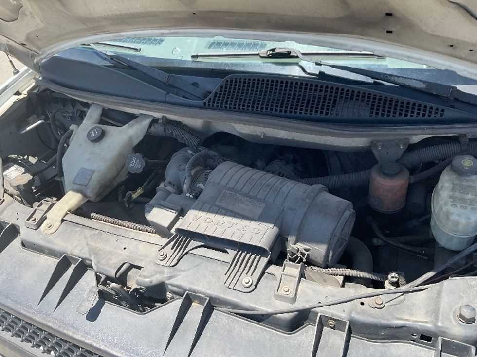 Cargo Van (Panel Van)-Light and Medium Duty Trucks-Chevrolet-2011-EXPRESS-Knoxville-TN-608,719\n\t\tmiles-$ 8,000 - Image 20