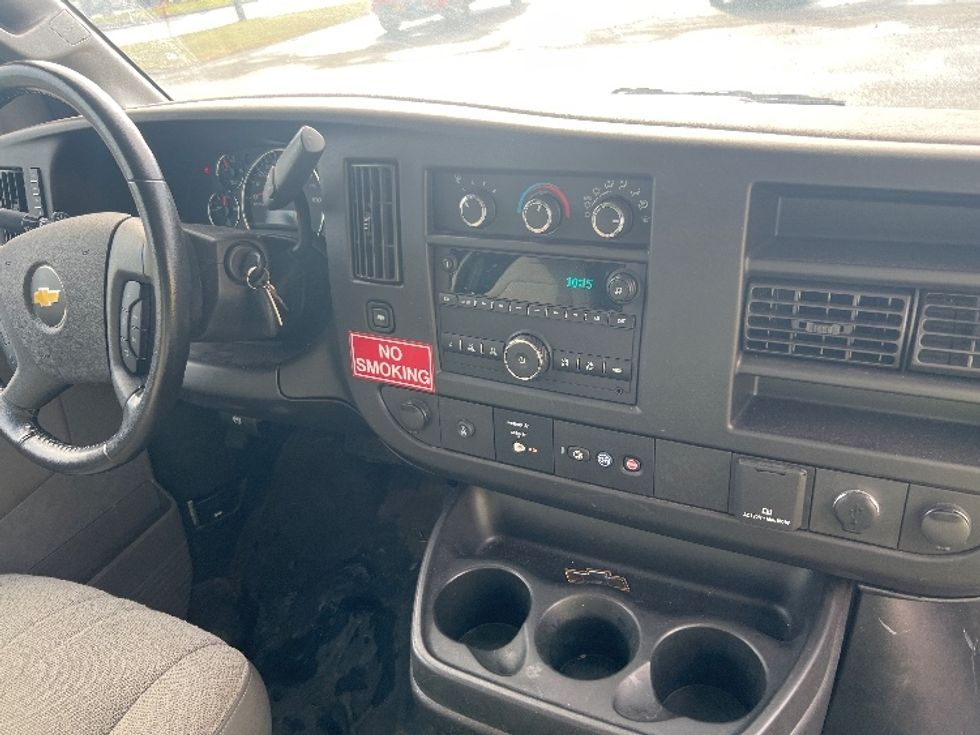 Cargo Van (Panel Van)-Light and Medium Duty Trucks-Chevrolet-2021-G23705-Rochester-NY-17,339\n\t\tmiles-$ 31,500 - Image 22