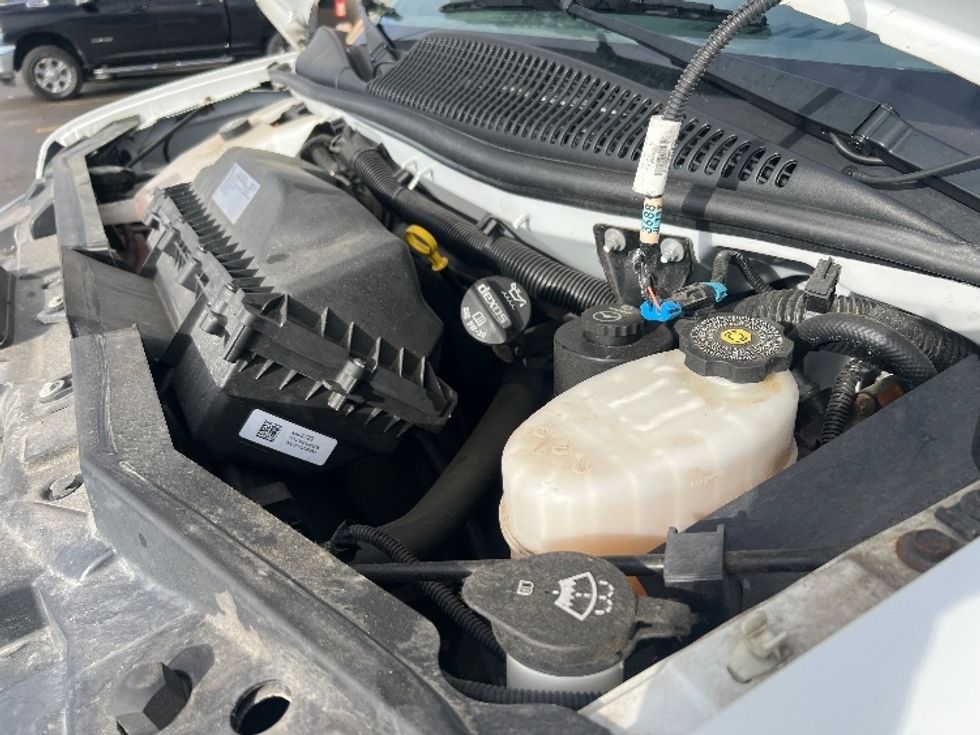 Cargo Van (Panel Van)-Light and Medium Duty Trucks-Chevrolet-2021-G23705-Rochester-NY-17,339\n\t\tmiles-$ 31,500 - Image 24