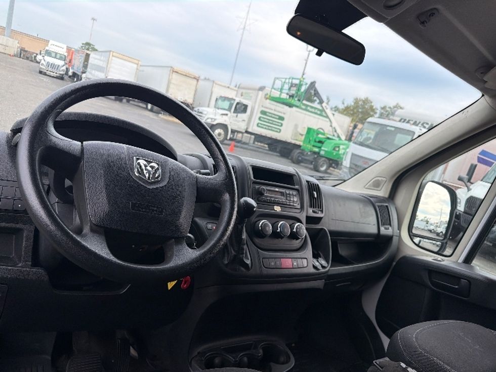 Cargo Van (Panel Van)-Light and Medium Duty Trucks-Dodge-2014-PROMASTR-West Babylon-NY-114,345\n\t\tmiles-$ 16,000 - Image 18