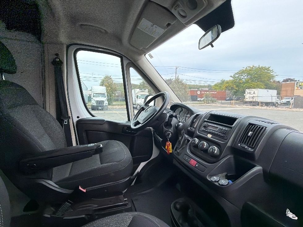 Cargo Van (Panel Van)-Light and Medium Duty Trucks-Dodge-2014-PROMASTR-West Babylon-NY-114,345\n\t\tmiles-$ 16,000 - Image 22