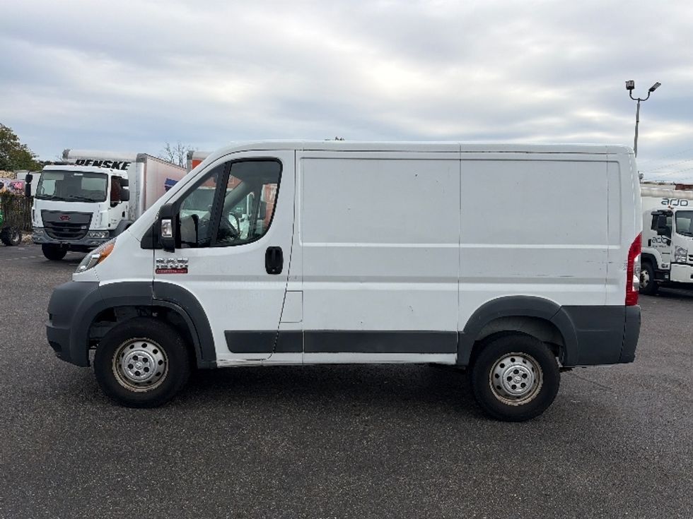 Cargo Van (Panel Van)-Light and Medium Duty Trucks-Dodge-2014-PROMASTR-West Babylon-NY-114,345\n\t\tmiles-$ 16,000 - Image 4
