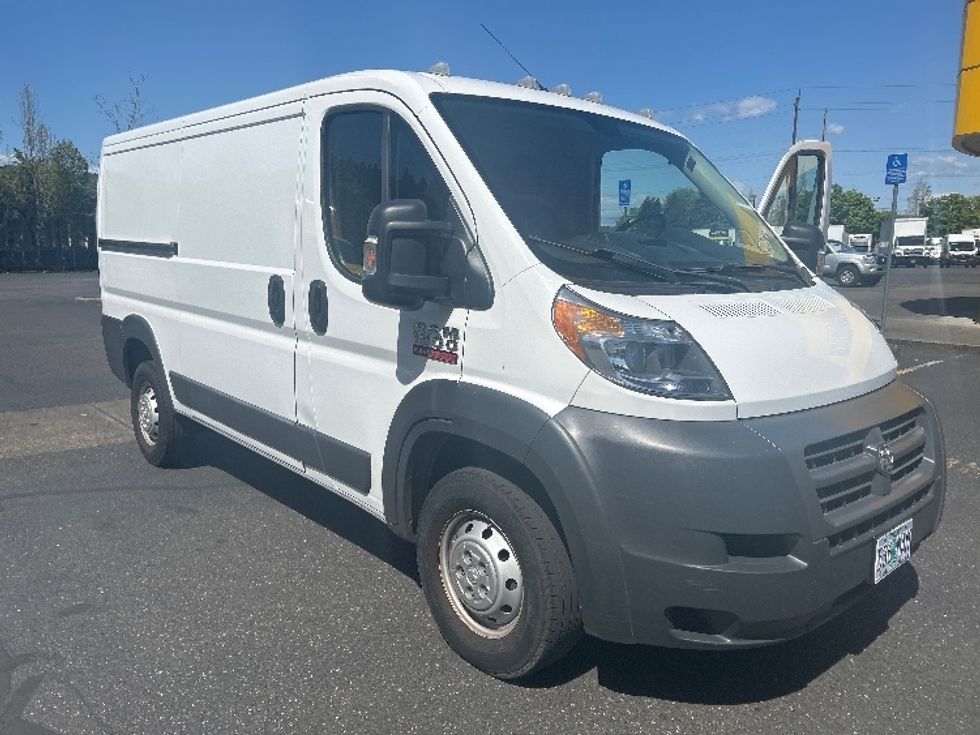 Cargo Van (Panel Van)-Light and Medium Duty Trucks-Dodge-2016-PROMASTR-Portland-OR-93,317\n\t\tmiles-$ 7,500 - Image 1