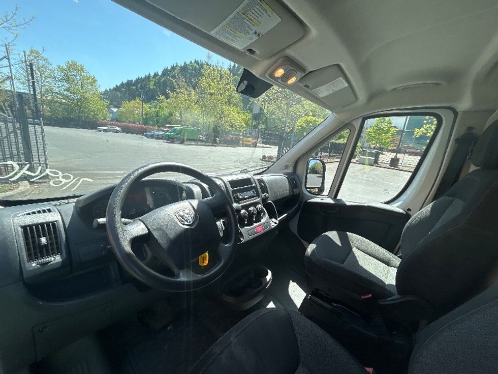 Cargo Van (Panel Van)-Light and Medium Duty Trucks-Dodge-2016-PROMASTR-Portland-OR-93,317\n\t\tmiles-$ 7,500 - Image 13