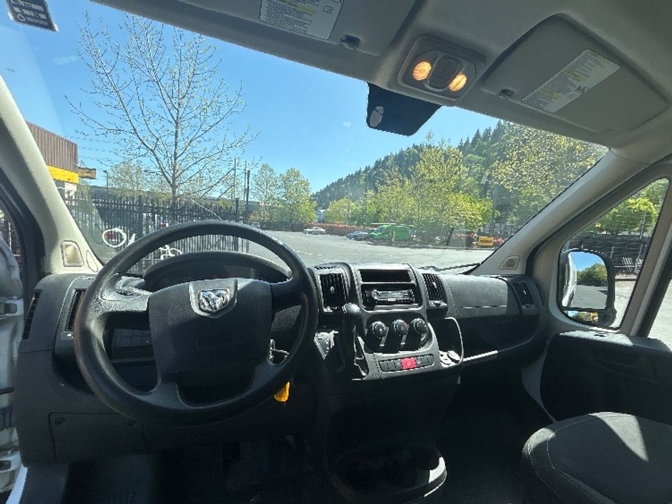 Cargo Van (Panel Van)-Light and Medium Duty Trucks-Dodge-2016-PROMASTR-Portland-OR-93,317\n\t\tmiles-$ 7,500 - Image 14