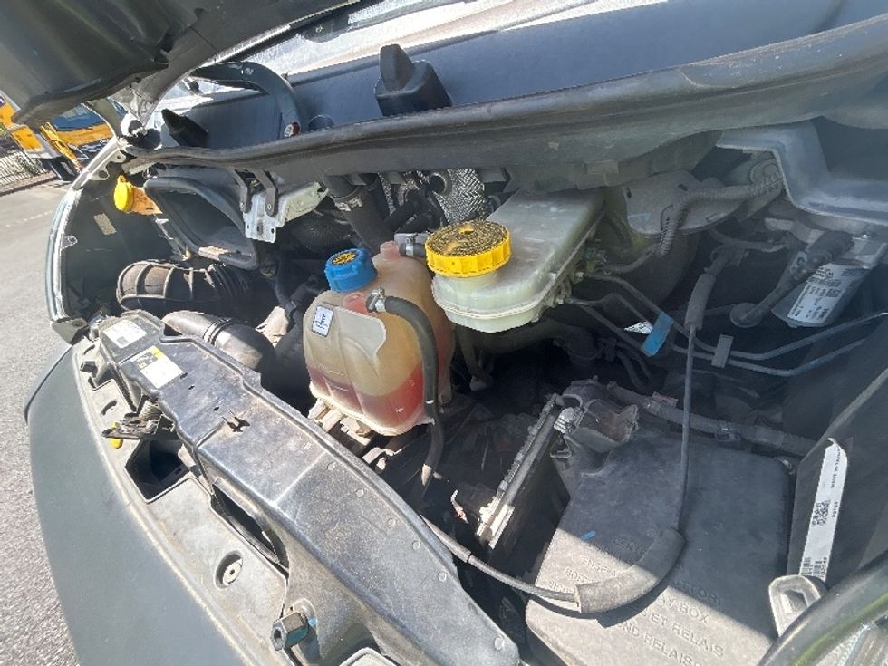 Cargo Van (Panel Van)-Light and Medium Duty Trucks-Dodge-2016-PROMASTR-Portland-OR-93,317\n\t\tmiles-$ 7,500 - Image 20
