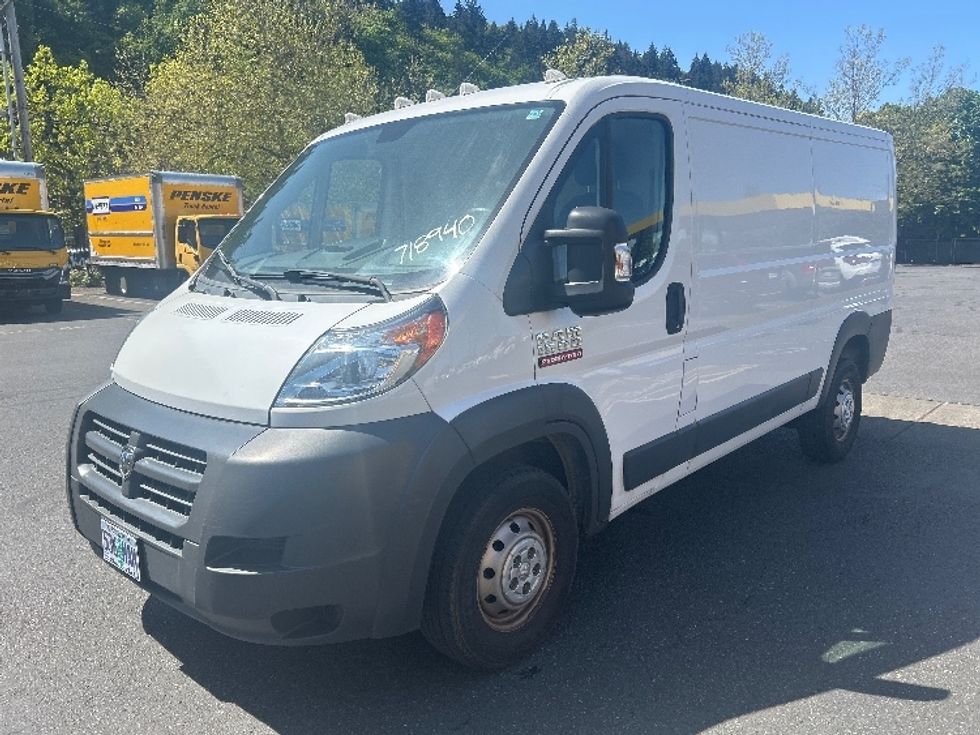 Cargo Van (Panel Van)-Light and Medium Duty Trucks-Dodge-2016-PROMASTR-Portland-OR-93,317\n\t\tmiles-$ 7,500 - Image 3