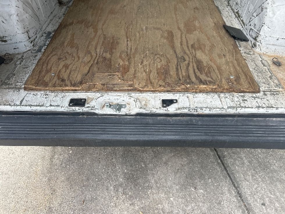 Cargo Van (Panel Van)-Light and Medium Duty Trucks-Dodge-2016-PROMASTR-Sarasota-FL-176,217\n\t\tmiles-$ 9,500 - Image 10