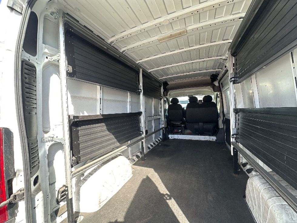 Cargo Van (Panel Van)-Light and Medium Duty Trucks-Dodge-2018-PROMASTR-North Bergen-NJ-9,819\n\t\tmiles-$ 31,000 - Image 10