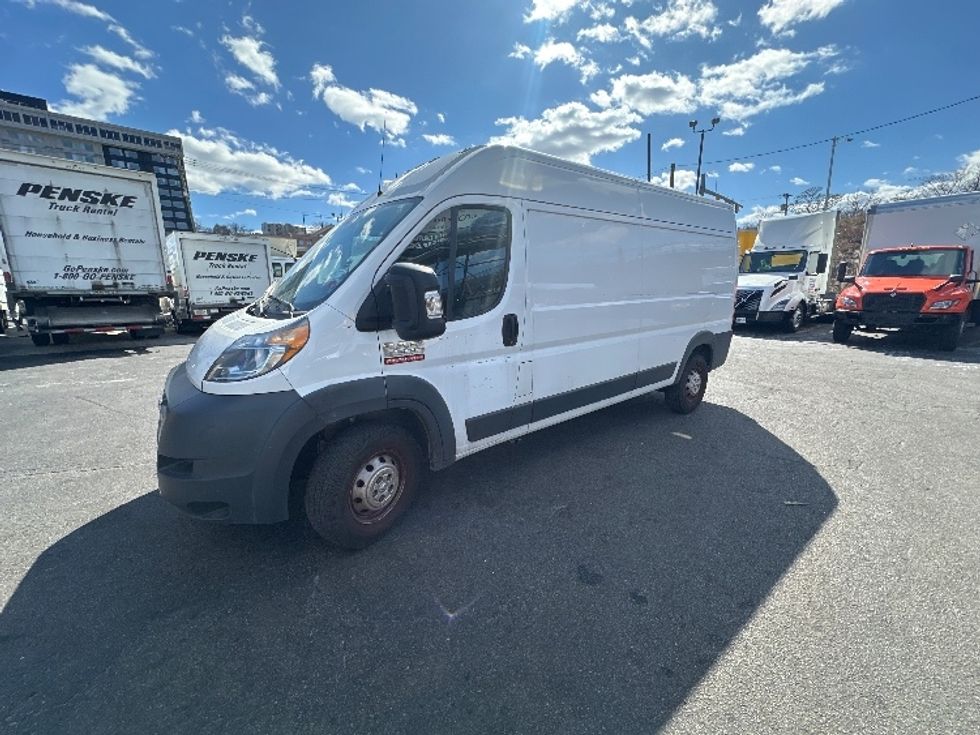Cargo Van (Panel Van)-Light and Medium Duty Trucks-Dodge-2018-PROMASTR-North Bergen-NJ-9,819\n\t\tmiles-$ 31,000 - Image 3