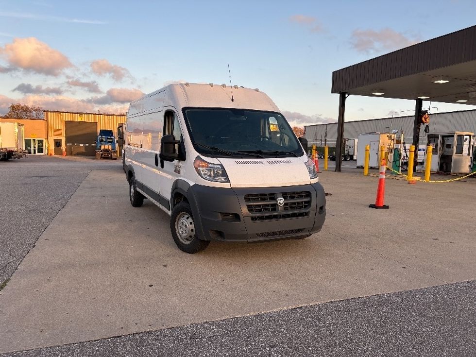 Cargo Van (Panel Van)-Light and Medium Duty Trucks-Dodge-2018-RAM3500-South Bend-IN-261,302\n\t\tmiles-$ 8,500 - Image 1