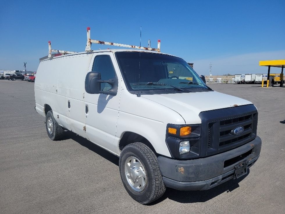 Cargo Van (Panel Van)-Light and Medium Duty Trucks-Ford-2010-E250-Concord-ON-386,792\n\t\tkm-$ 8,750 - Image 1