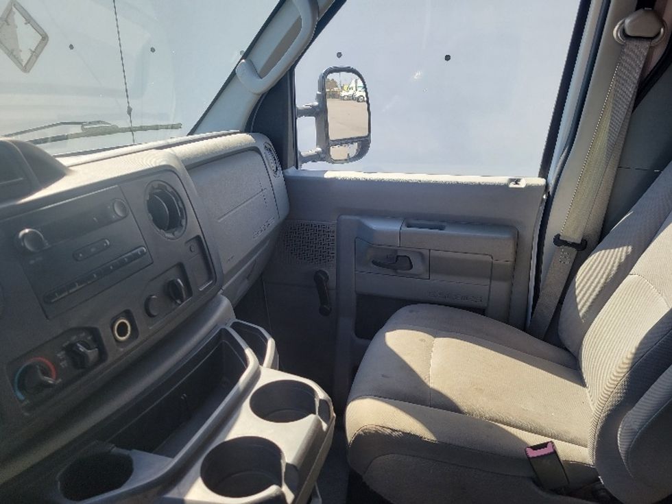 Cargo Van (Panel Van)-Light and Medium Duty Trucks-Ford-2010-E250-Concord-ON-386,792\n\t\tkm-$ 8,750 - Image 20