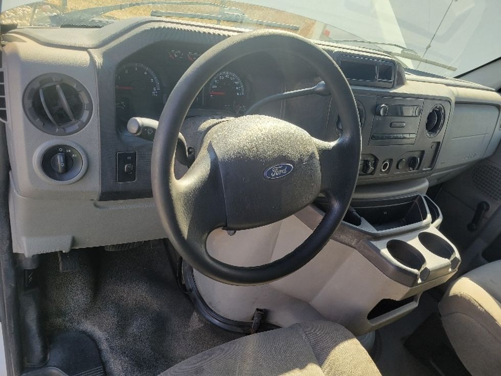 Cargo Van (Panel Van)-Light and Medium Duty Trucks-Ford-2010-E250-Concord-ON-386,792\n\t\tkm-$ 8,750 - Image 21