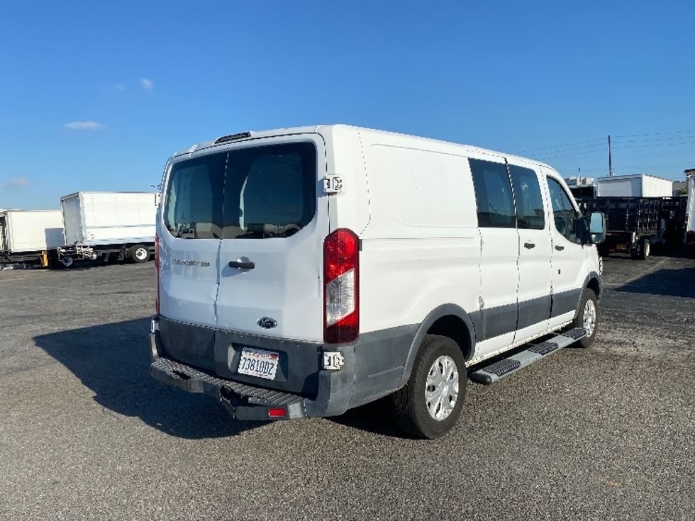 Cargo Van (Panel Van)-Light and Medium Duty Trucks-Ford-2015-F250-Sun Valley-CA-302,992\n\t\tmiles-$ 10,500 - Image 12