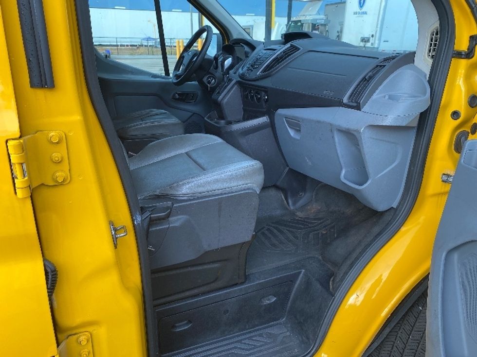 Cargo Van (Panel Van)-Light and Medium Duty Trucks-Ford-2015-Transit 250-Pensacola-FL-123,617\n\t\tmiles-$ 19,500 - Image 18