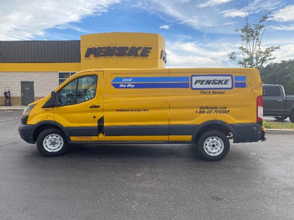 Cargo Van (Panel Van)-Light and Medium Duty Trucks-Ford-2015-Transit 250-Pensacola-FL-123,617\n\t\tmiles-$ 19,500 - Image 4