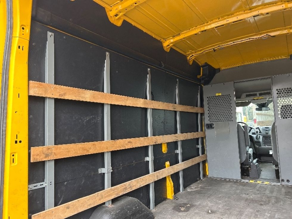 Cargo Van (Panel Van)-Light and Medium Duty Trucks-Ford-2016-Transit 250-Alexandria-VA-95,104\n\t\tmiles-$ 26,000 - Image 10