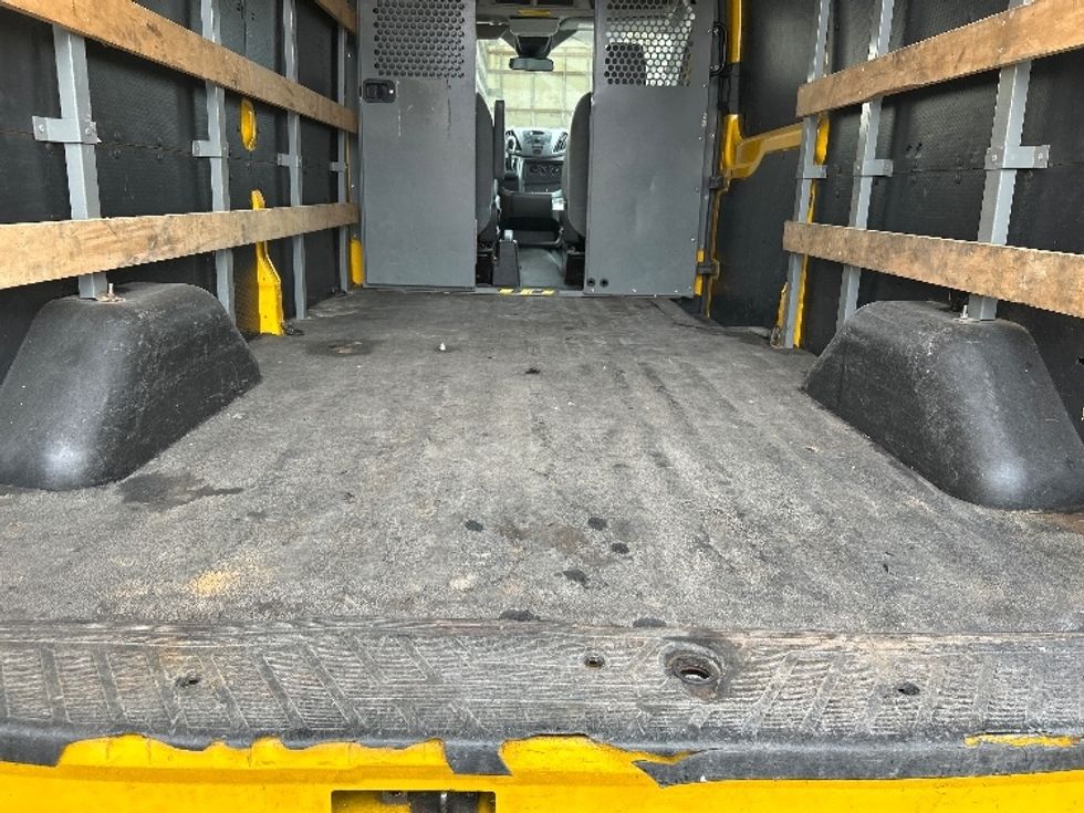 Cargo Van (Panel Van)-Light and Medium Duty Trucks-Ford-2016-Transit 250-Alexandria-VA-95,104\n\t\tmiles-$ 26,000 - Image 9
