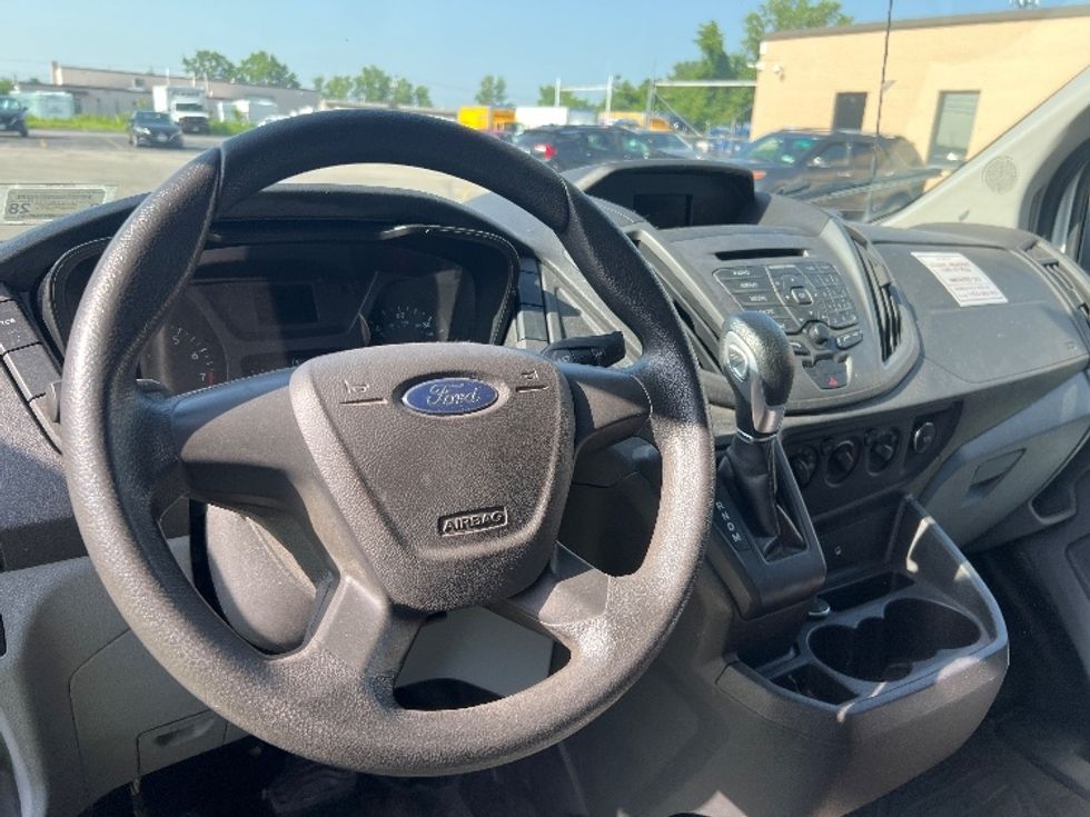 Cargo Van (Panel Van)-Light and Medium Duty Trucks-Ford-2016-Transit 250-Rochester-NY-37,437\n\t\tmiles-$ 23,250 - Image 17