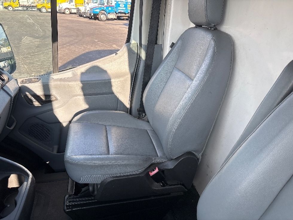 Cargo Van (Panel Van)-Light and Medium Duty Trucks-Ford-2016-Transit 250-Ventura-CA-153,921\n\t\tmiles-$ 13,000 - Image 14