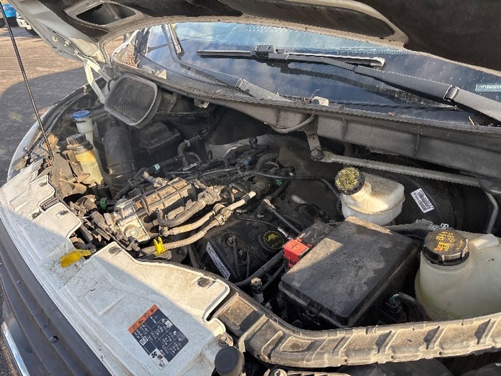 Cargo Van (Panel Van)-Light and Medium Duty Trucks-Ford-2016-Transit 250-Ventura-CA-153,921\n\t\tmiles-$ 13,000 - Image 19