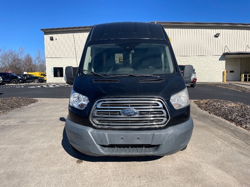 Cargo Van (Panel Van)-Light and Medium Duty Trucks-Ford-2017-Transit 250-Concord-NC-196,571\n\t\tmiles-$ 20,000 - Image 2