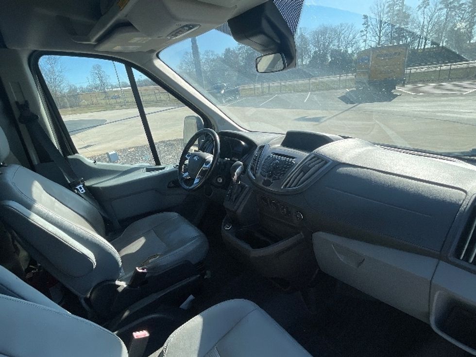 Cargo Van (Panel Van)-Light and Medium Duty Trucks-Ford-2017-Transit 250-Concord-NC-196,571\n\t\tmiles-$ 20,000 - Image 22