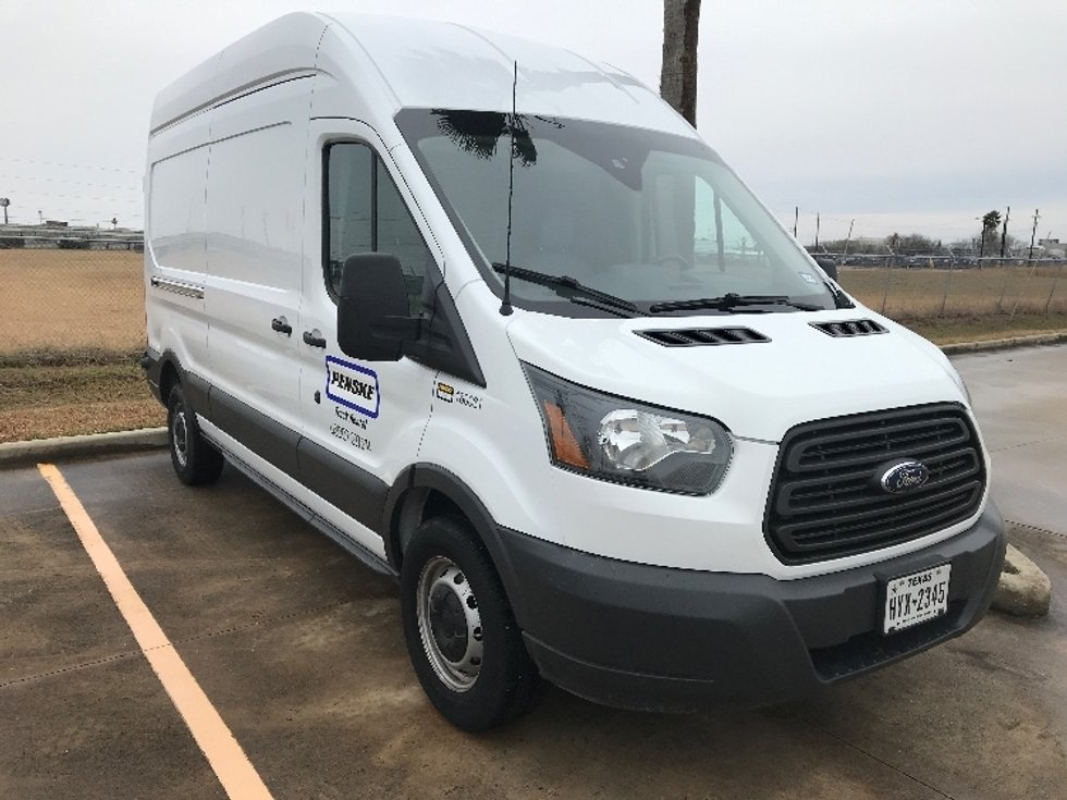 Used Cargo Vans for Sale in TX Penske Used Trucks