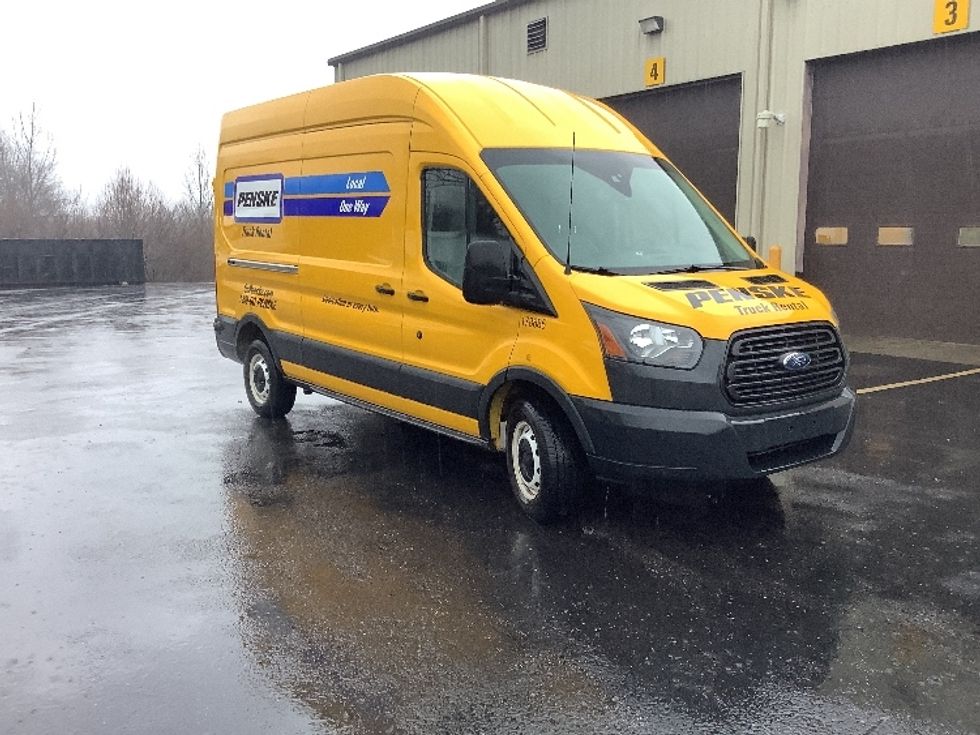 Used Cargo Vans for Sale in KY Penske Used Trucks