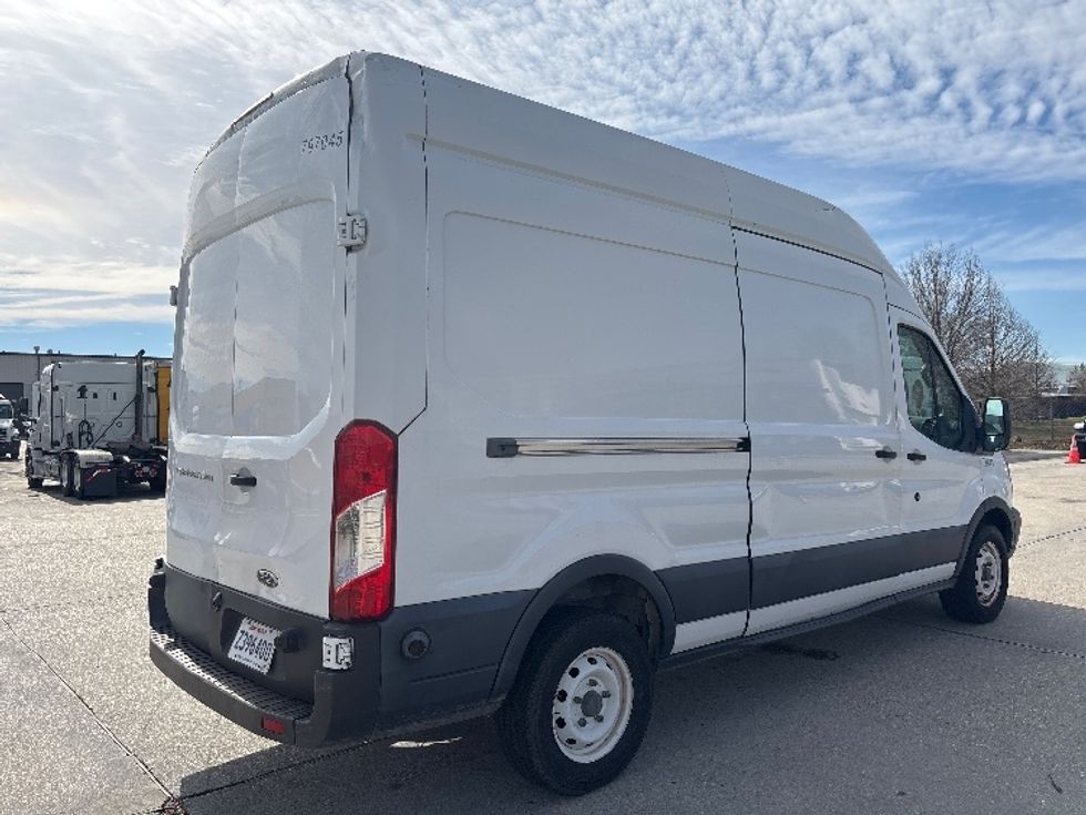 Cargo Van (Panel Van)-Light and Medium Duty Trucks-Ford-2017-Transit 250-Hammond-LA-140,696\n\t\tmiles-$ 30,000 - Image 11