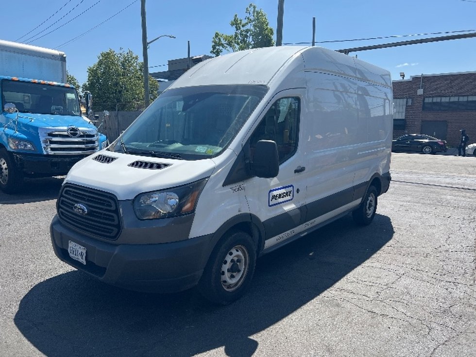 Used Cargo Vans for Sale in NY Penske Used Trucks