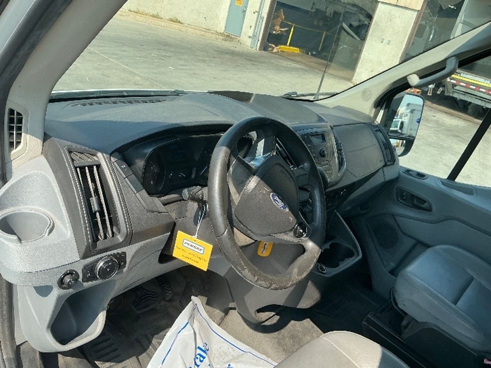 Cargo Van (Panel Van)-Light and Medium Duty Trucks-Ford-2017-Transit 250-Omaha-NE-96,518\n\t\tmiles-$ 31,000 - Image 17