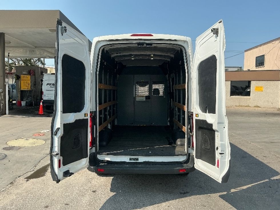Cargo Van (Panel Van)-Light and Medium Duty Trucks-Ford-2017-Transit 250-Omaha-NE-96,518\n\t\tmiles-$ 31,000 - Image 9