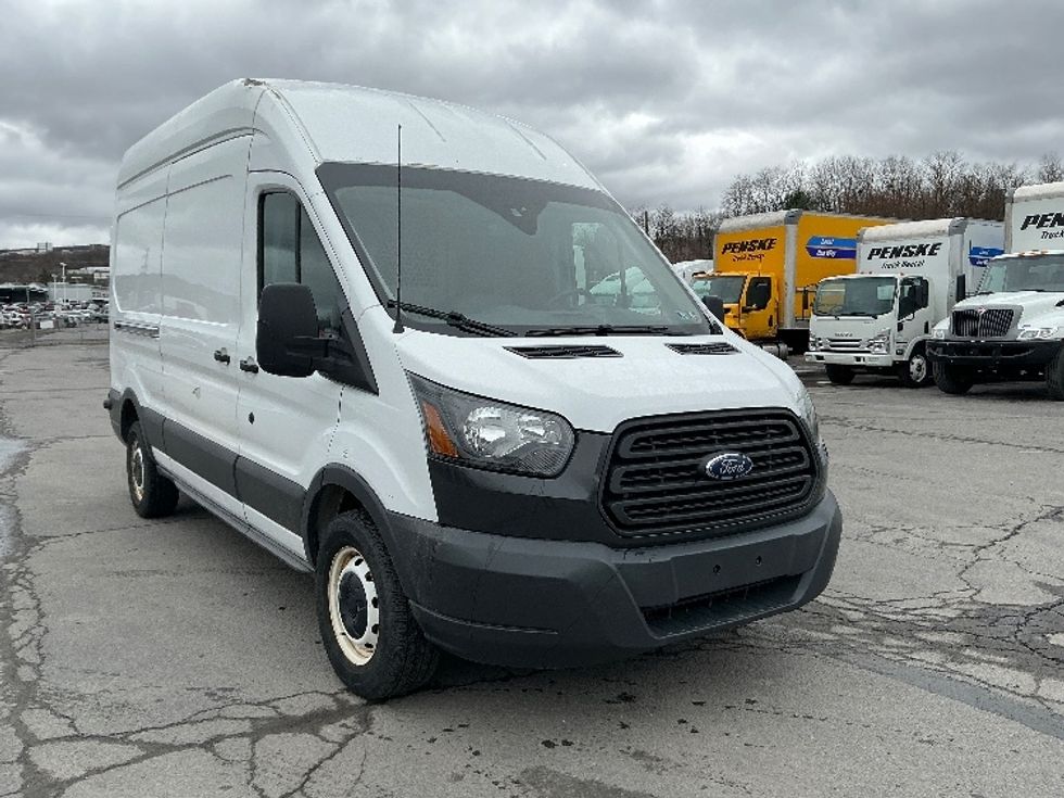 Cargo Van (Panel Van)-Light and Medium Duty Trucks-Ford-2017-Transit 250-Wilkes Barre-PA-113,671\n\t\tmiles-$ 26,250 - Image 1