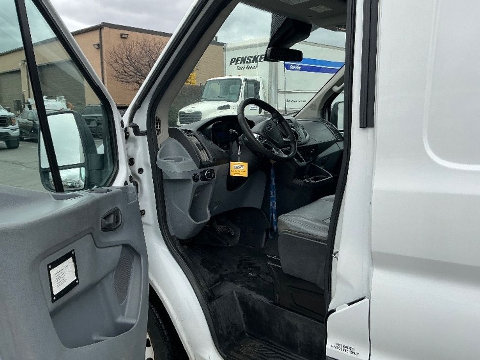 Cargo Van (Panel Van)-Light and Medium Duty Trucks-Ford-2017-Transit 250-Wilkes Barre-PA-113,671\n\t\tmiles-$ 26,250 - Image 15