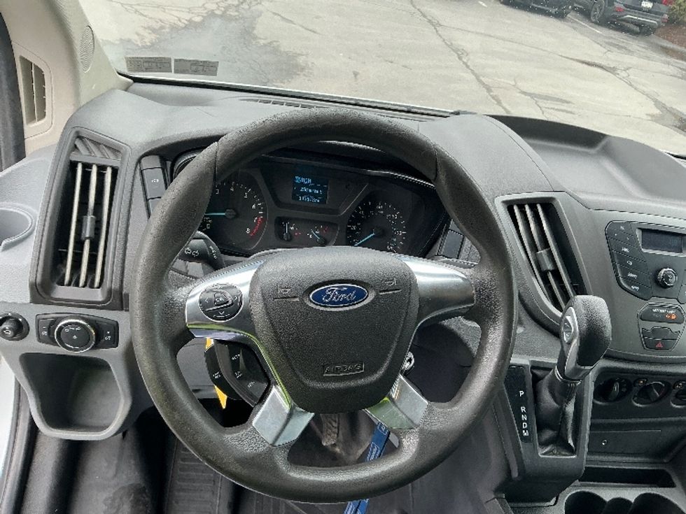 Cargo Van (Panel Van)-Light and Medium Duty Trucks-Ford-2017-Transit 250-Wilkes Barre-PA-113,671\n\t\tmiles-$ 26,250 - Image 17