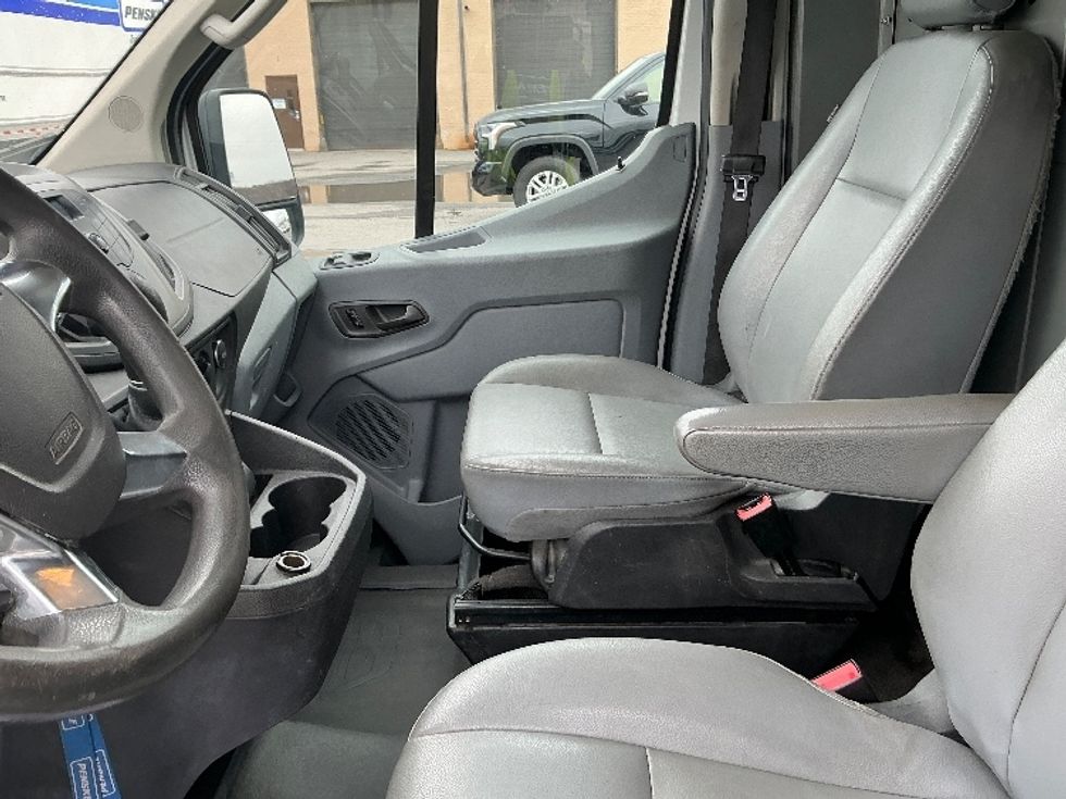 Cargo Van (Panel Van)-Light and Medium Duty Trucks-Ford-2017-Transit 250-Wilkes Barre-PA-113,671\n\t\tmiles-$ 26,250 - Image 18