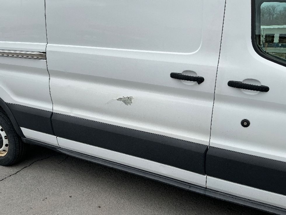 Cargo Van (Panel Van)-Light and Medium Duty Trucks-Ford-2017-Transit 250-Wilkes Barre-PA-113,671\n\t\tmiles-$ 26,250 - Image 25