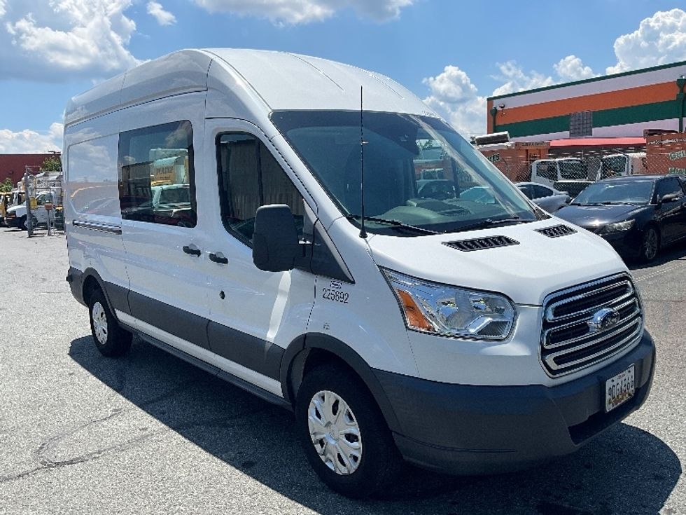 Cargo Van (Panel Van)-Light and Medium Duty Trucks-Ford-2018-Transit 250-Capitol Heights-MD-31,637\n\t\tmiles-$ 38,000 - Image 1