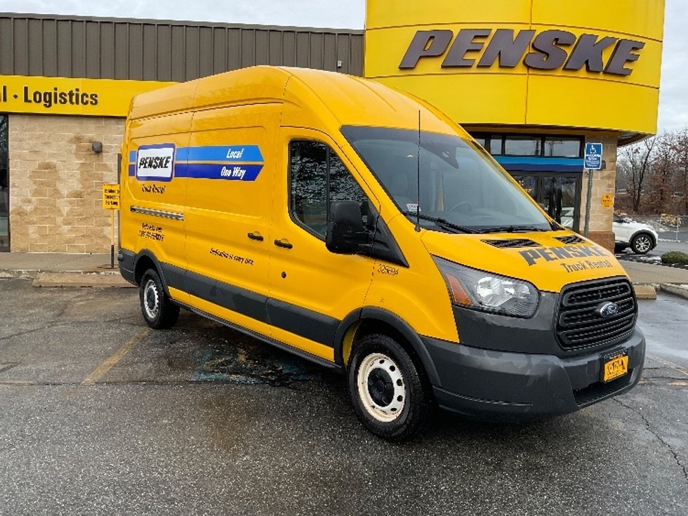 Used Cargo Vans for Sale in MA Penske Used Trucks