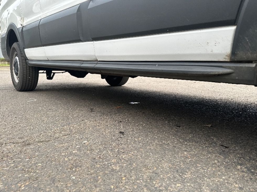 Cargo Van (Panel Van)-Light and Medium Duty Trucks-Ford-2018-Transit 250-Clackamas-OR-86,950\n\t\tmiles-$ 24,500 - Image 13