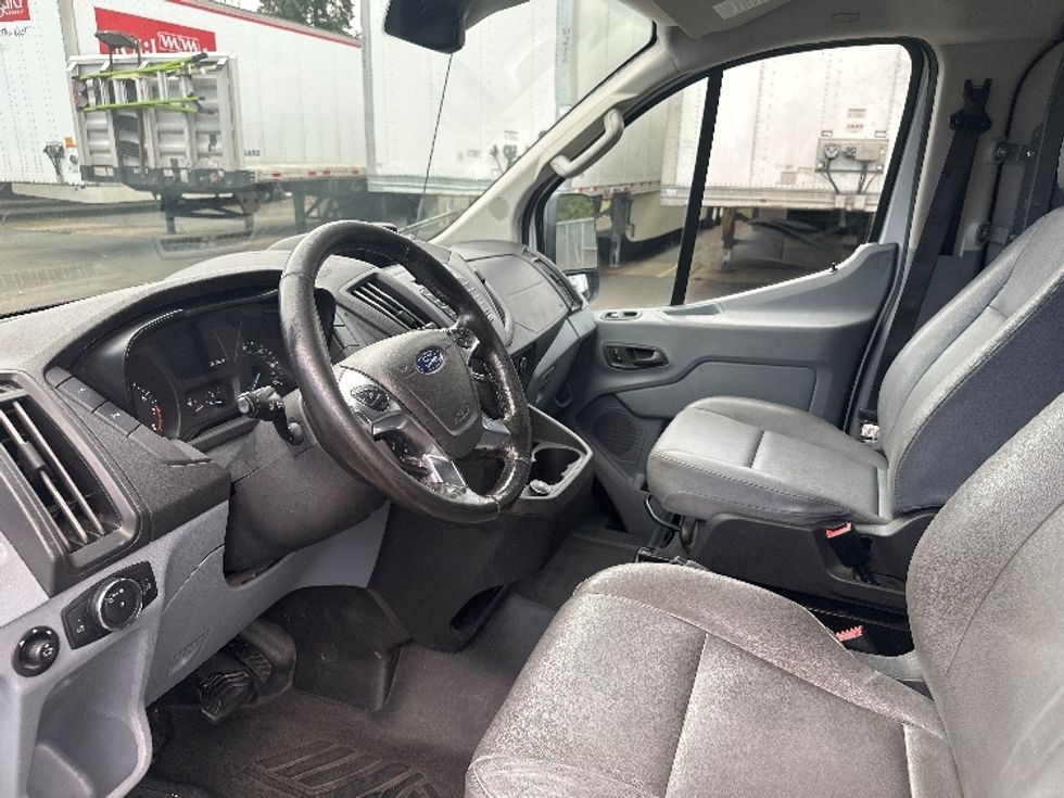 Cargo Van (Panel Van)-Light and Medium Duty Trucks-Ford-2018-Transit 250-Clackamas-OR-86,950\n\t\tmiles-$ 24,500 - Image 16