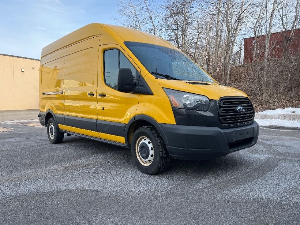 Cargo Van (Panel Van)-Light and Medium Duty Trucks-Ford-2018-Transit 250-Hazleton-PA-108,685\n\t\tmiles-$ 26,250 - Image 1