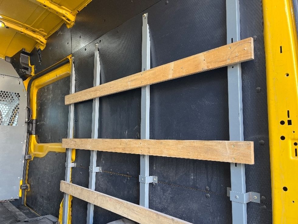 Cargo Van (Panel Van)-Light and Medium Duty Trucks-Ford-2018-Transit 250-Hazleton-PA-108,685\n\t\tmiles-$ 26,250 - Image 10