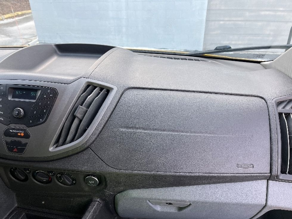 Cargo Van (Panel Van)-Light and Medium Duty Trucks-Ford-2018-Transit 250-Hazleton-PA-108,685\n\t\tmiles-$ 26,250 - Image 19