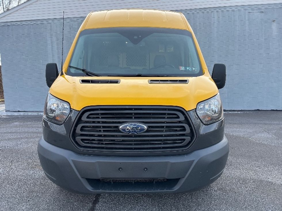 Cargo Van (Panel Van)-Light and Medium Duty Trucks-Ford-2018-Transit 250-Hazleton-PA-108,685\n\t\tmiles-$ 26,250 - Image 2