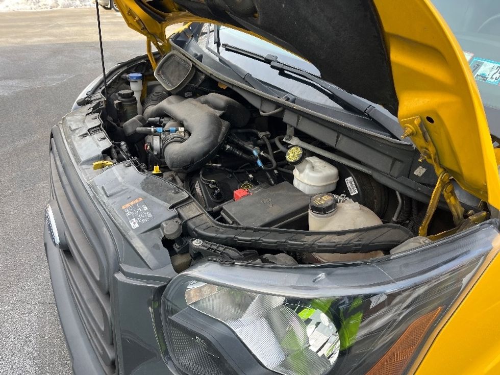 Cargo Van (Panel Van)-Light and Medium Duty Trucks-Ford-2018-Transit 250-Hazleton-PA-108,685\n\t\tmiles-$ 26,250 - Image 22