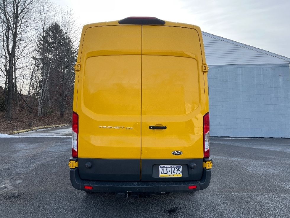 Cargo Van (Panel Van)-Light and Medium Duty Trucks-Ford-2018-Transit 250-Hazleton-PA-108,685\n\t\tmiles-$ 26,250 - Image 7