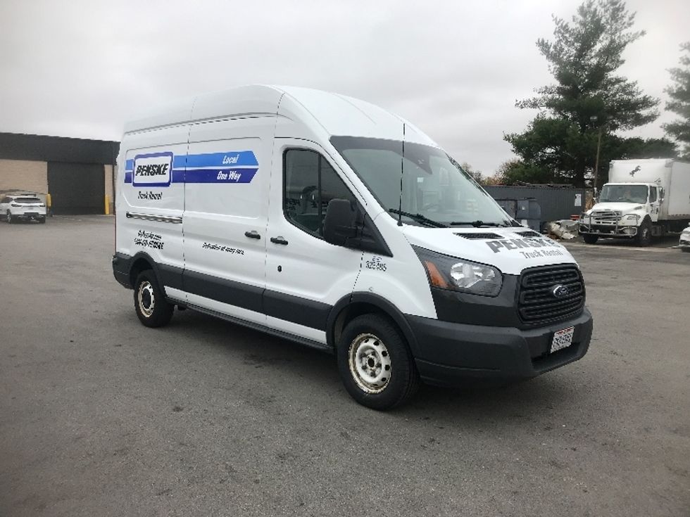 Used Cargo Vans for Sale in KY Penske Used Trucks